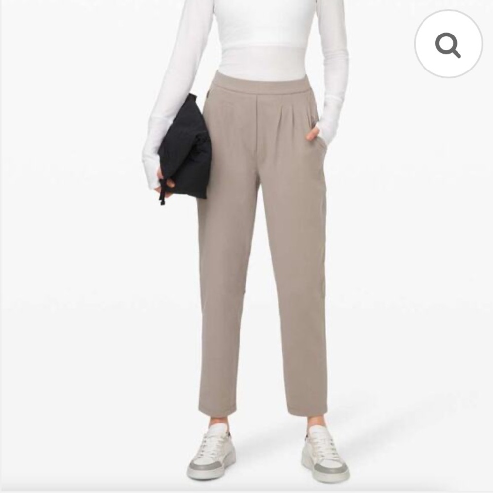 NWT Lululemon Essential High Rise Trouser